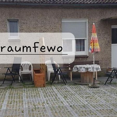 Einraum-Ferienwohnung 46M2 Eisenhuettenstadt-Diehlo מראה חיצוני תמונה